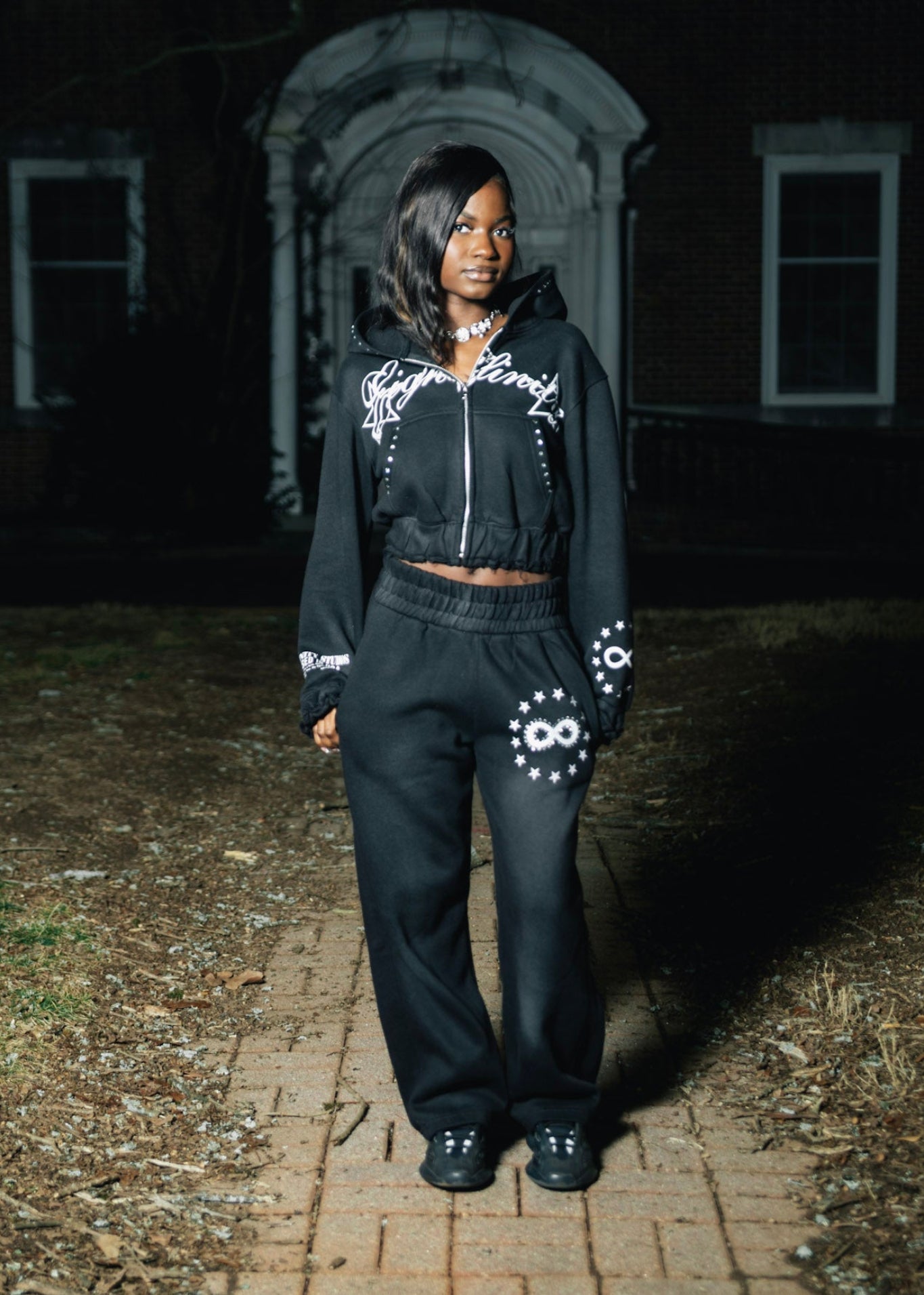 Black Eightfinity SWEATPANTS