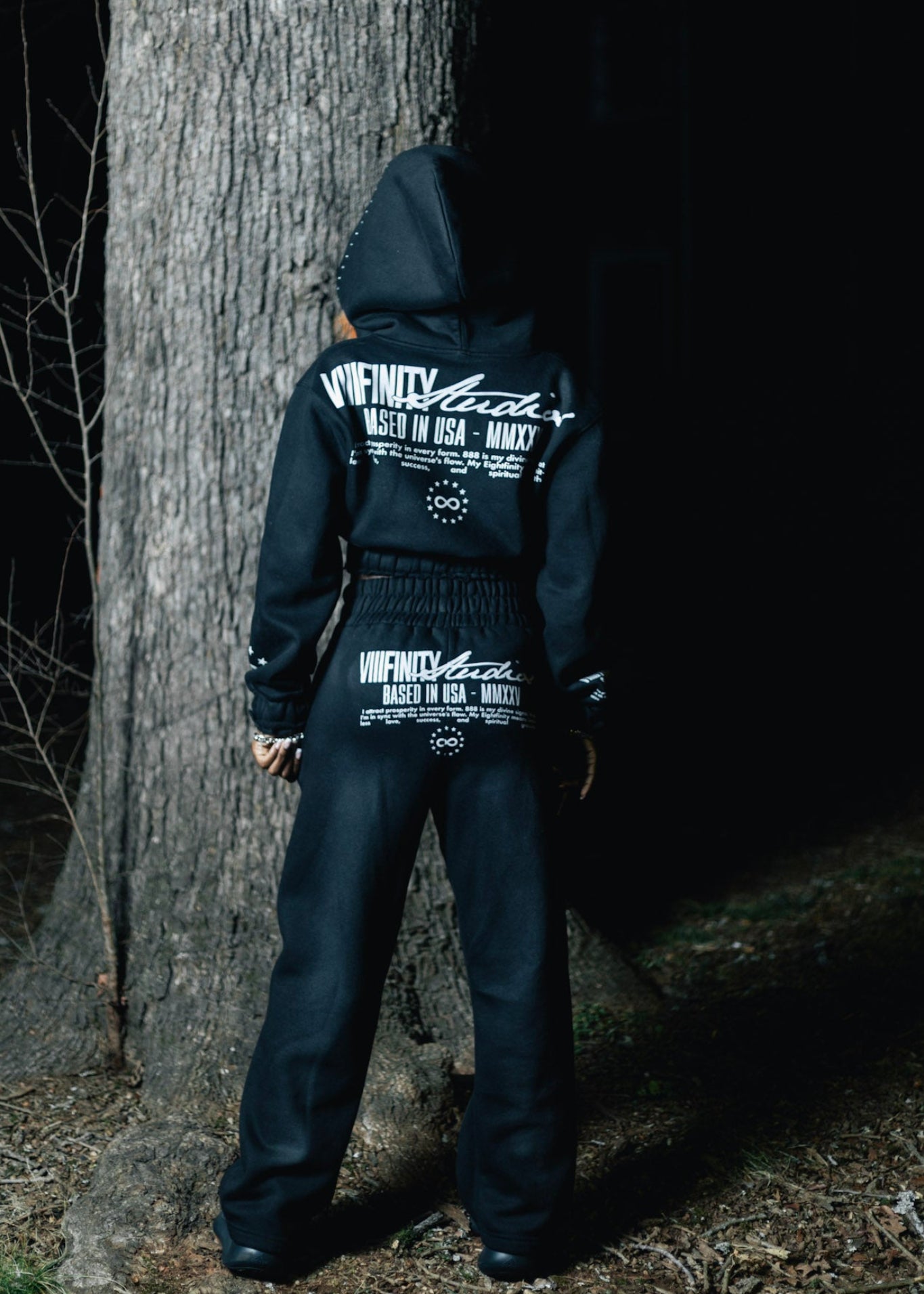 Black Eightfinity SWEATPANTS