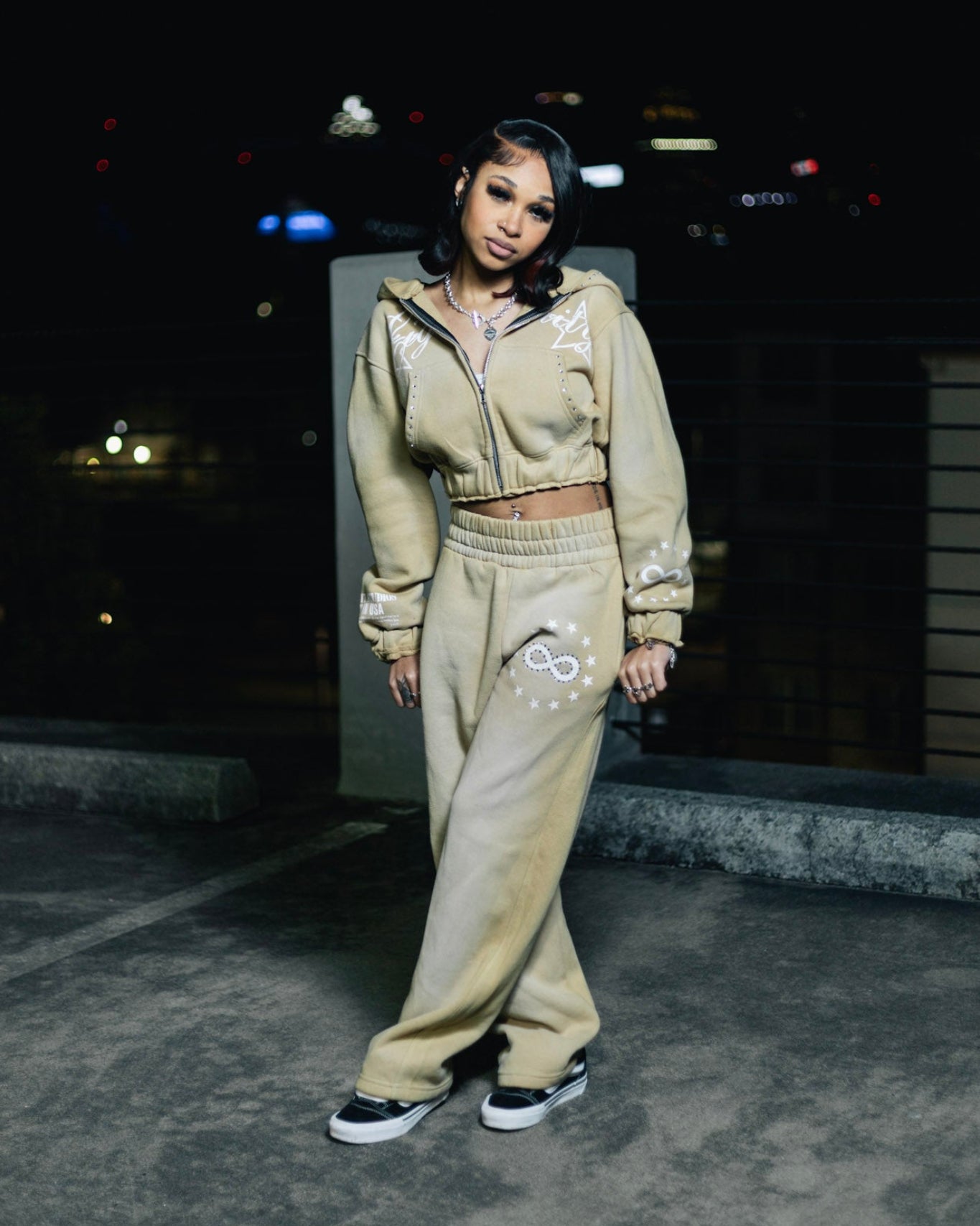 Tan Eightfinity SWEATPANTS