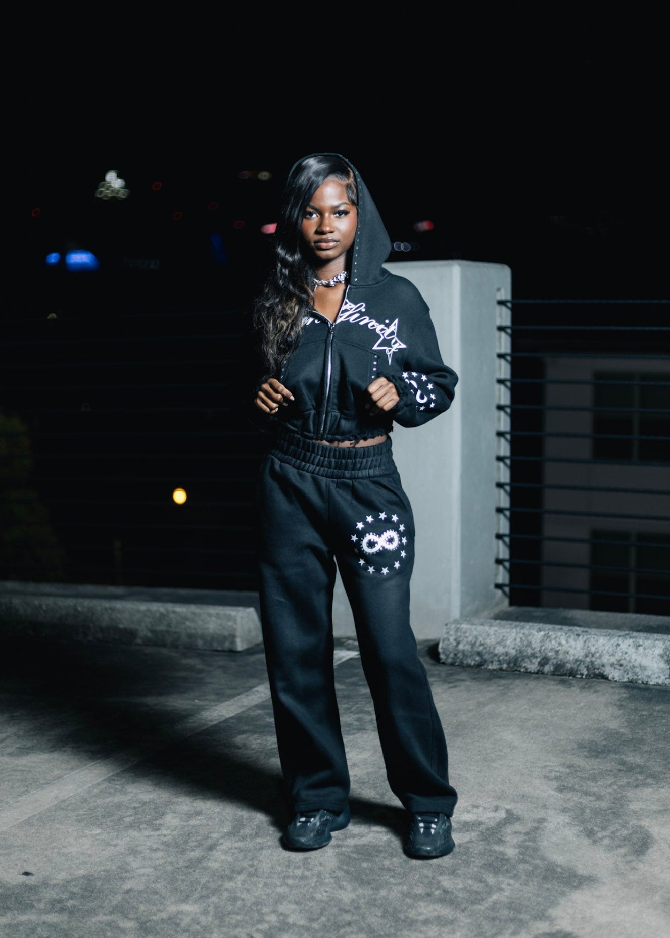 Black Eightfinity SWEATPANTS